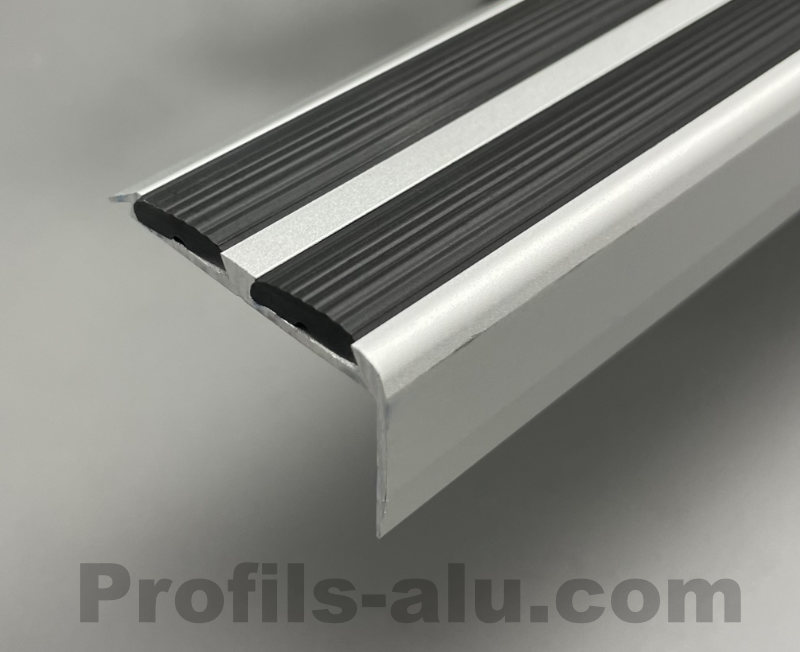 Nez De Marche LED Antidérapant – Aluminium Et Caoutchouc – Pour Escaliers Carrelage, Bois – 100cm