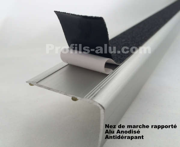 Nez de marche rapporte alu anodise bande antiderapante 1